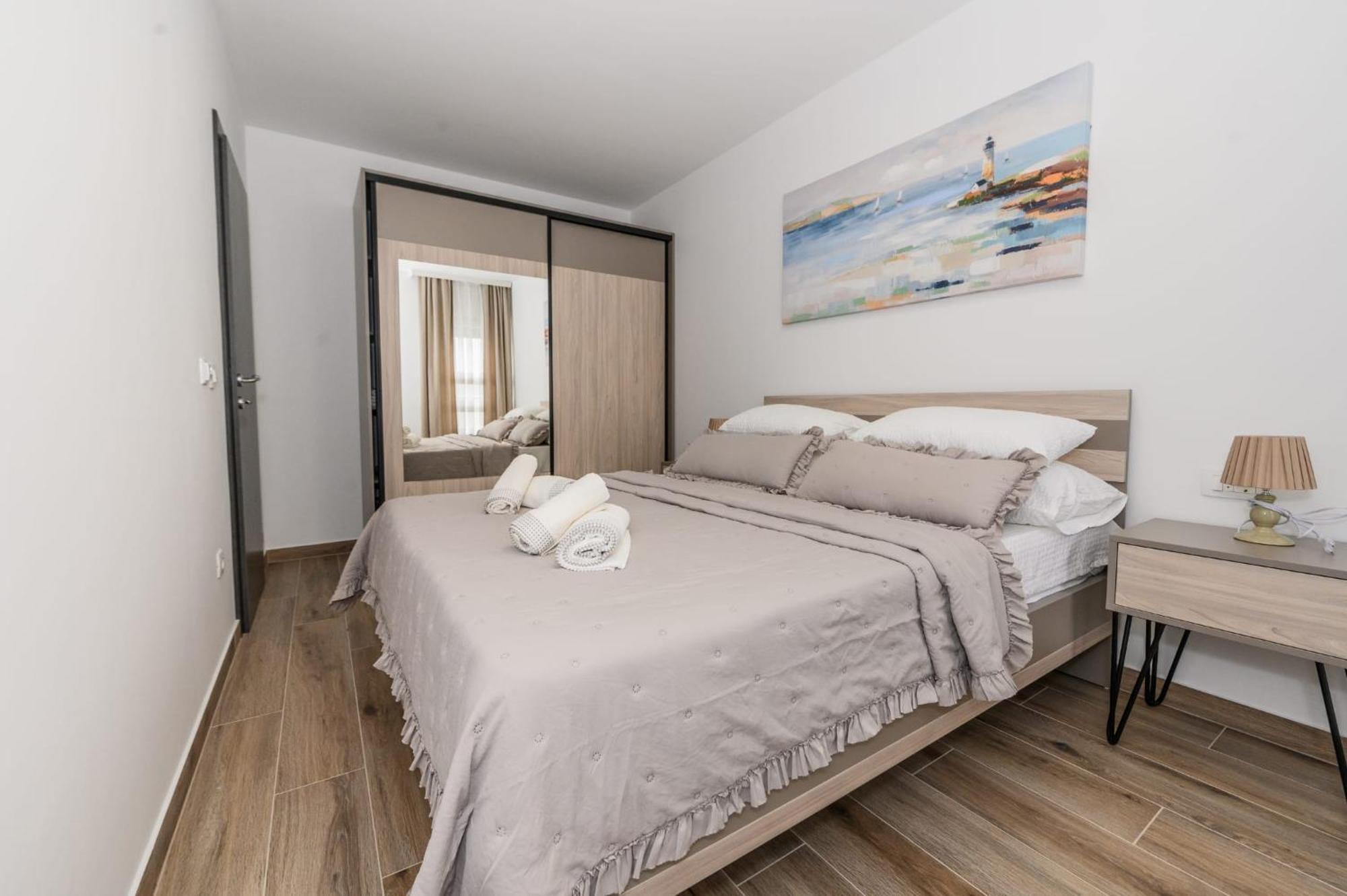 Kornelija Apartment
