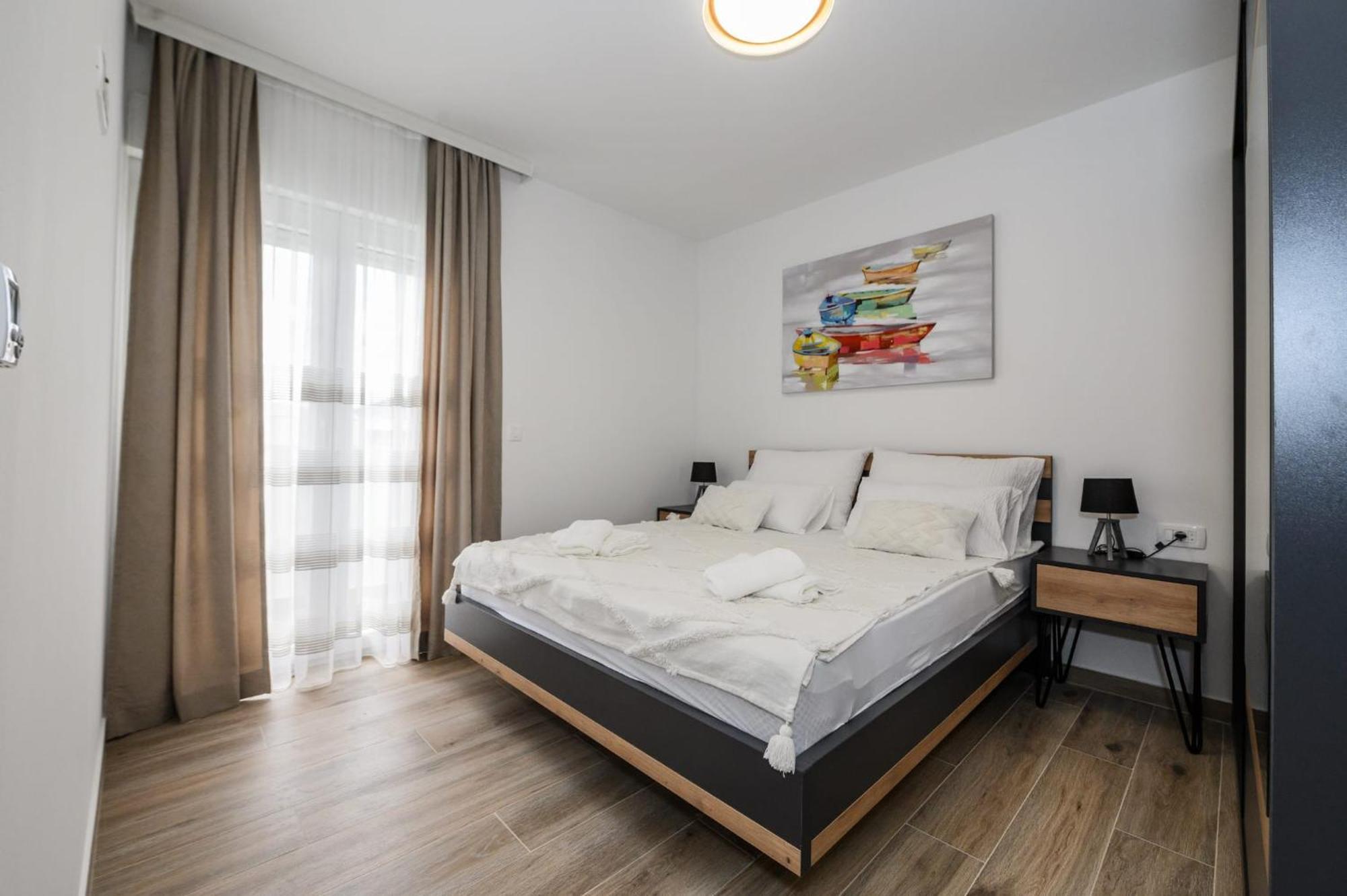 Kornelija Apartment Kastela